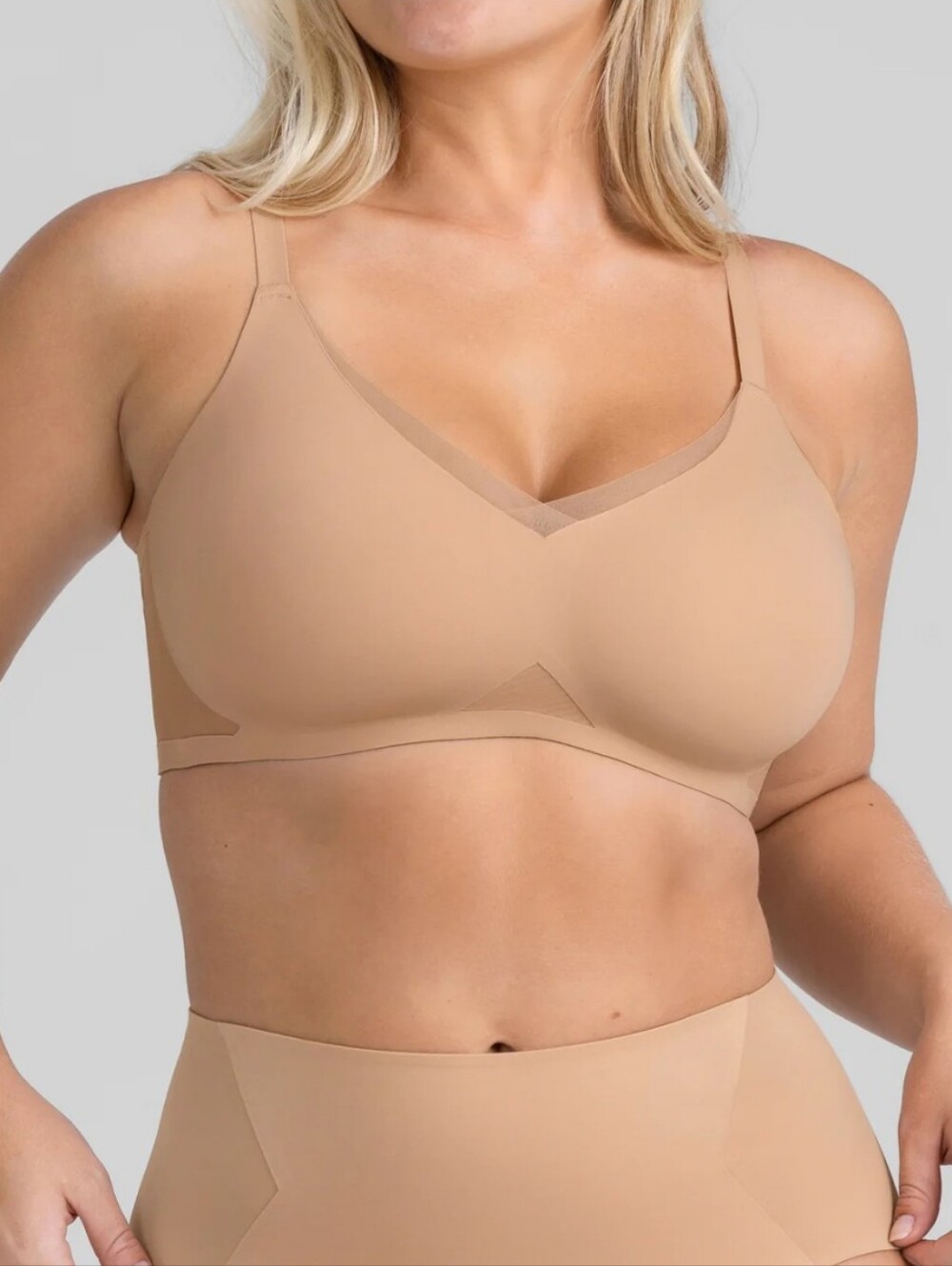 Honeylove Crossover Wireless Bra - Sand - M